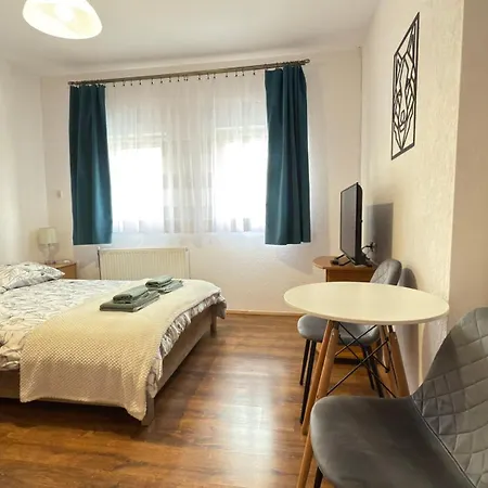 Δωμάτια σε οικογενειακή κατοικία Goscinne U Zosi *